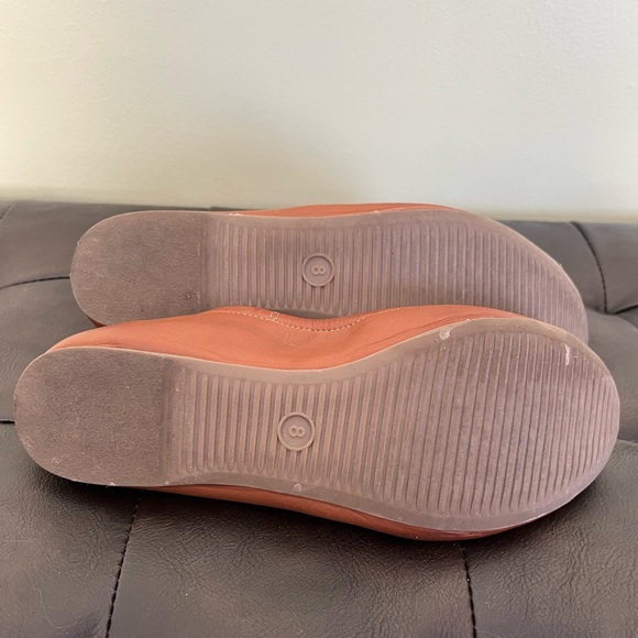 5 for $25. Womens flats - Picture 5 of 5